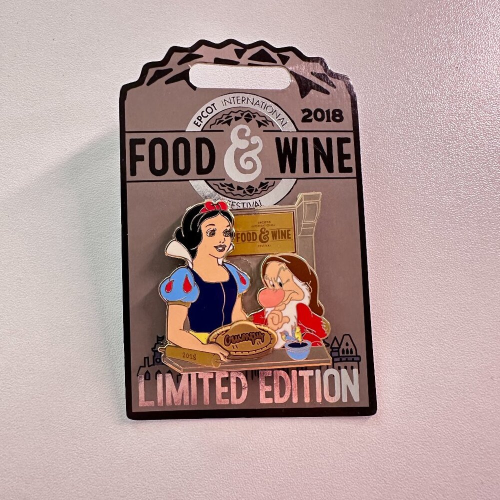 NWT Official Disney 2018 Epcot Food & Wine Festival Snow White & Grumpy Pin